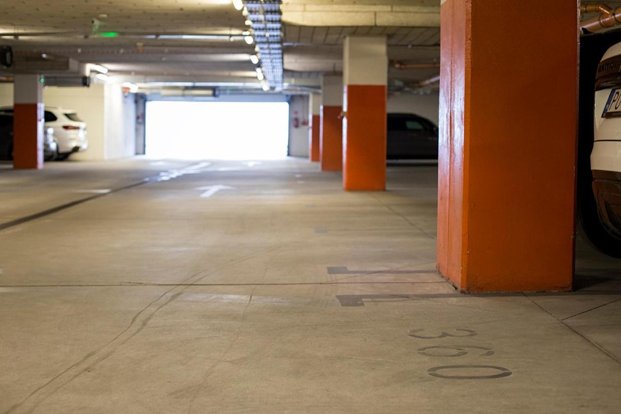 Millo Apartament Parking By Impero Poznaň Exteriér fotografie